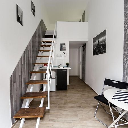 Rio'S Stylish Central Flats Budapest Exterior photo
